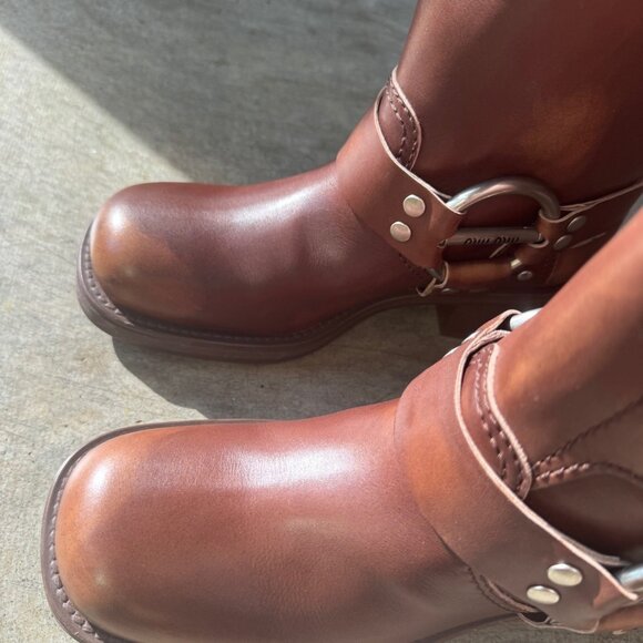 New in Box MIU MIU Buckle Harness Boots - size 37 - Picture 14 of 16